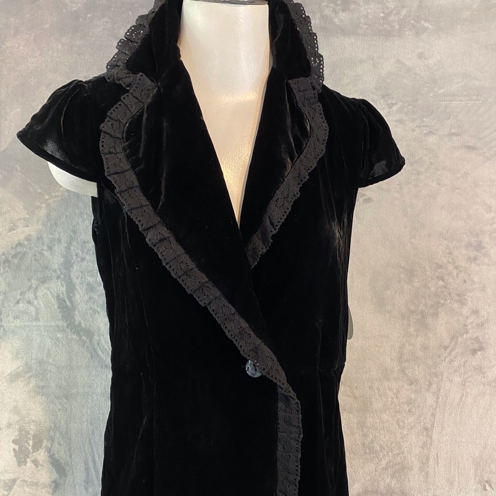 NWT C.C. Couture Black Velvet Top